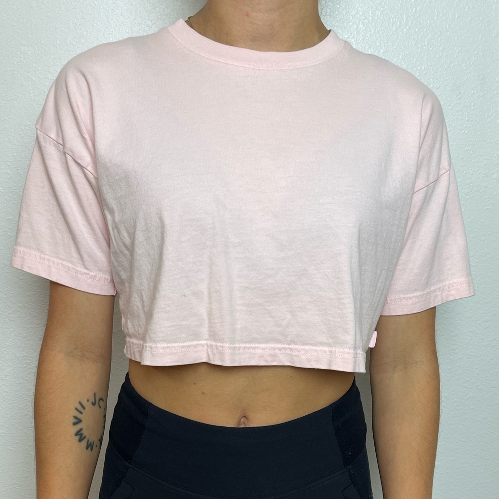 2XS Light Pink Crop Top Tee Shirt